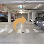 Апартаменти Nokturna Cassiopeia Coresi Kasper With Underground Parking