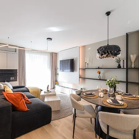 Nokturna Cassiopeia Coresi Kasper With Underground Parking