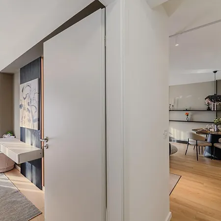 Nokturna Cassiopeia Coresi Kasper With Underground Parking Appartement *