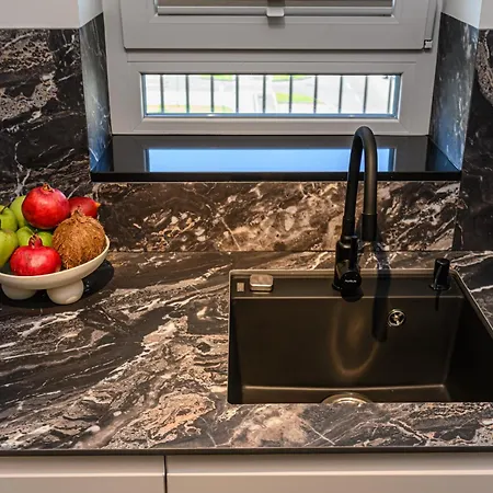 Nokturna Cassiopeia Coresi Kasper With Underground Parking *