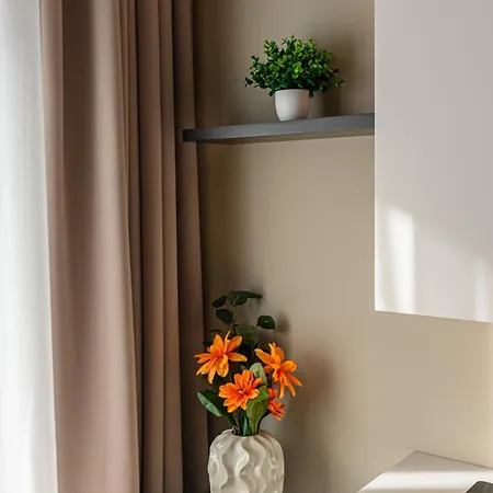 Nokturna Cassiopeia Coresi Kasper With Underground Parking *