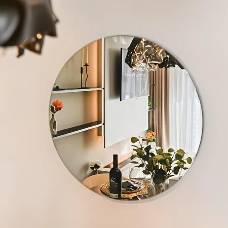 Apartment Nokturna Cassiopeia Coresi Kasper With Underground Parking