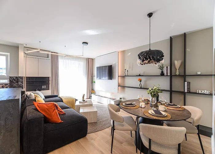 Nokturna Cassiopeia Coresi Kasper With Underground Parking