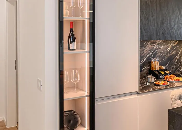 Nokturna Cassiopeia Coresi Kasper With Underground Parking Braşov