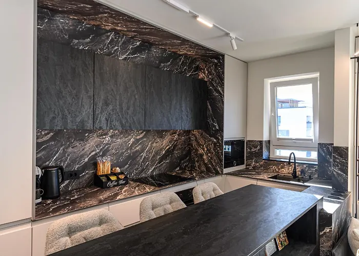 Appartement Nokturna Cassiopeia Coresi Kasper With Underground Parking