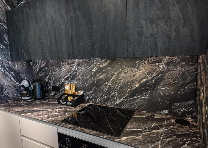 Nokturna Cassiopeia Coresi Kasper With Underground Parking Appartement Braşov