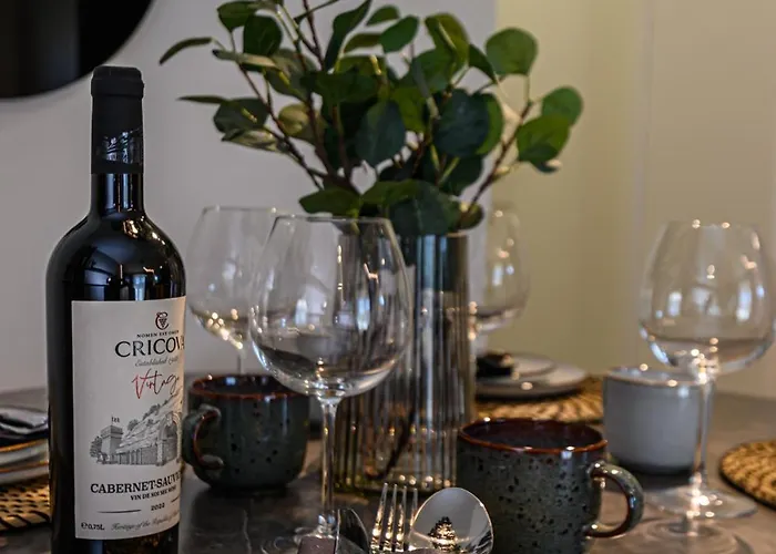 Nokturna Cassiopeia Coresi Kasper With Underground Parking Appartement