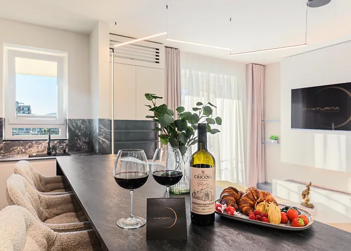 Nokturna Cassiopeia Coresi Kasper With Underground Parking Braşov